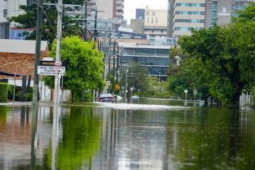 Marrying science and insurance data to help predict climate risk 