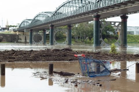 Suncorp welcomes flood levee funding for Bundaberg plus hundreds of millions more from Disaster Ready Fund